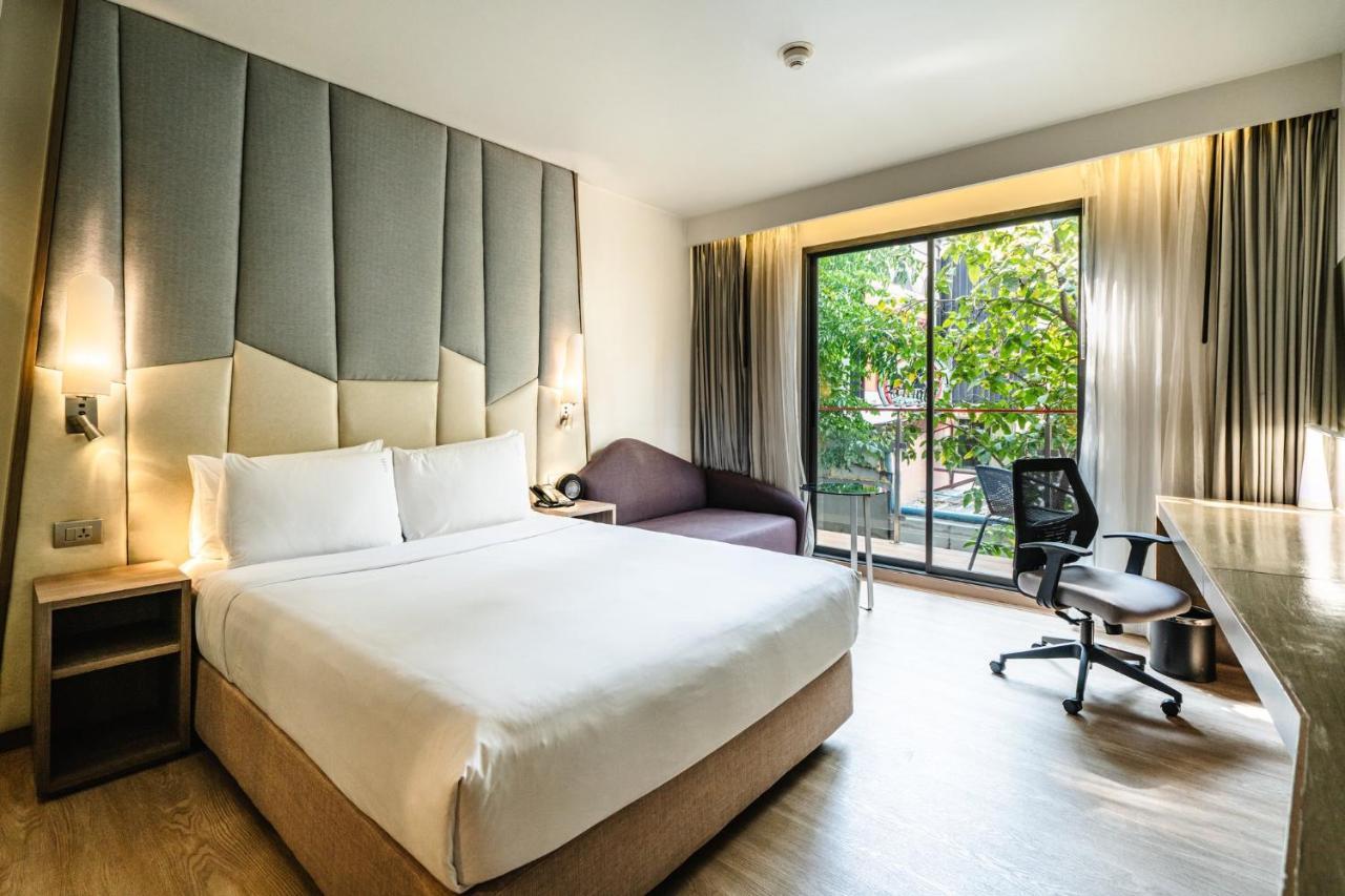 Holiday Inn Express Bangkok Sukhumvit 11, An Ihg Hotel Ngoại thất bức ảnh